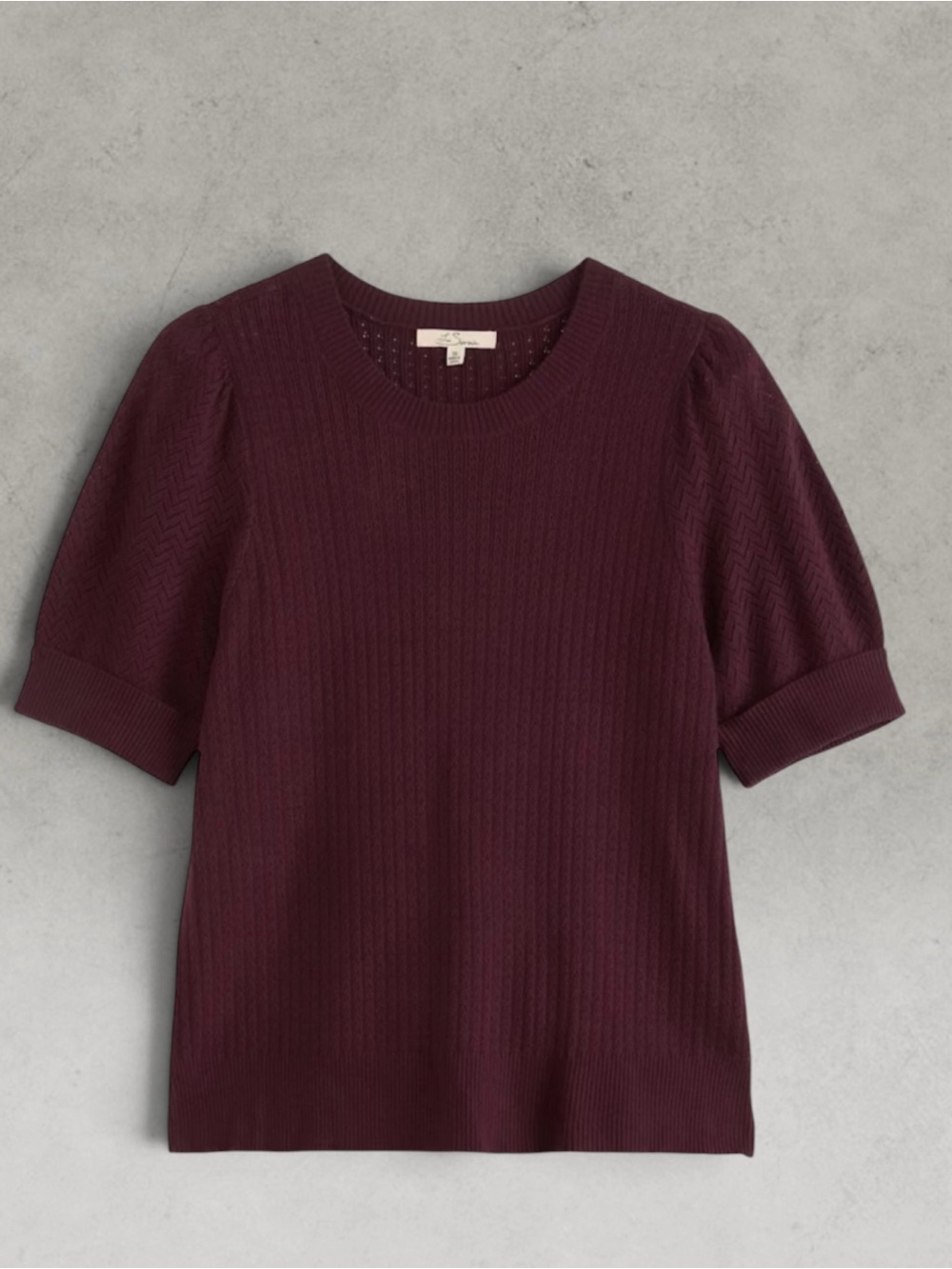 Short Sleeve Knit Top in Burgundy NWOT